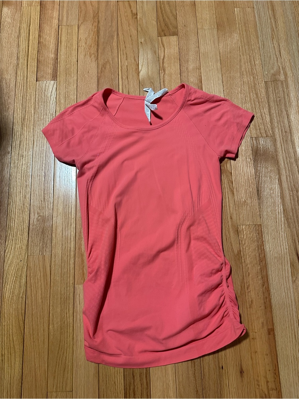 Athleta Women’s Short Sleeve Coral Top - Small